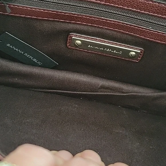 Banana Republic EUC Brown Maroon Chain Leather Shoulder Bag Clutch Flap Closure - Picture 9 of 14